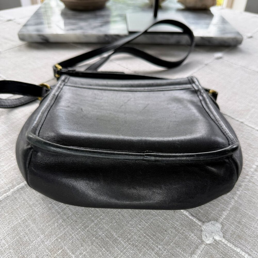Coach Legacy Companion Style 9076 - Vintage Black Leather Crossbody - Picture 6 of 15